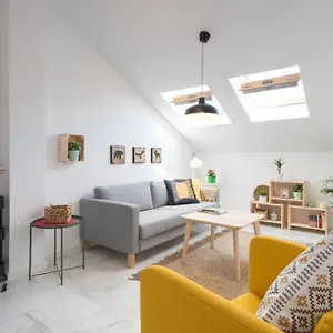 Hygge Center Near To The Free Parking 2r Apartment Malaga
